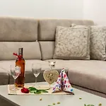 Pajo I -rezydencja Tatry--grota Solna--taras--garaz Podziemny Apartmán