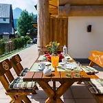 Pajo I -rezydencja Tatry--grota Solna--taras--garaz Podziemny Apartmán *