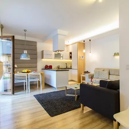 דירה Pajo I -rezydencja Tatry--grota Solna--taras--garaz Podziemny *