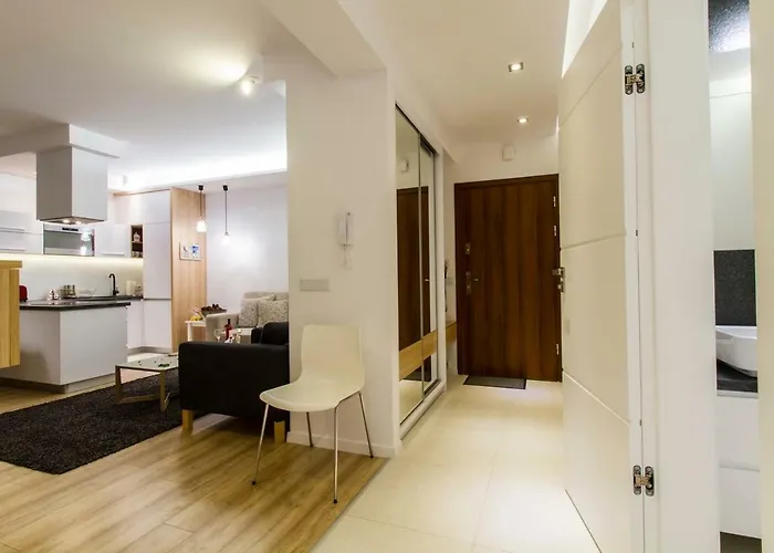 דירה Pajo I -rezydencja Tatry--grota Solna--taras--garaz Podziemny זקופאנה