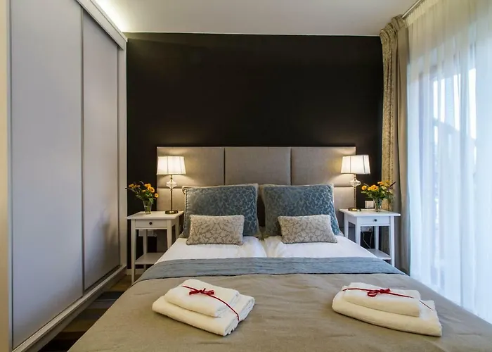 Pajo I -rezydencja Tatry--grota Solna--taras--garaz Podziemny דירה *