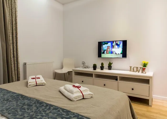 Pajo I -rezydencja Tatry--grota Solna--taras--garaz Podziemny